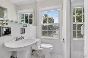 6 Exmoor Dr, Ladue, MO 63124 - Photo 28