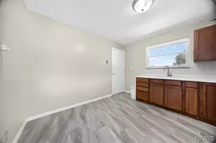 9151 Ramona Ave, Saint John, MO 63121 - Photo 30