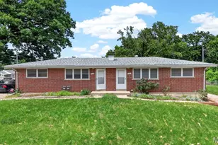 9151 Ramona Ave, Saint John, MO 63121 - Photo 1