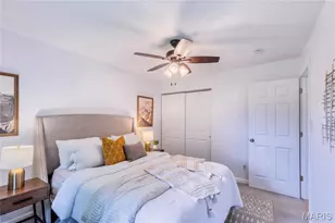 12045 Ameling Rd, Maryland Heights, MO 63043 - Photo 14