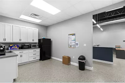 1335 Charlestown Industrial Drive, Saint Charles, MO 63303 - Photo 8