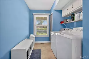 5311 Hamlin Ct, Mehlville, MO 63128 - Photo 14