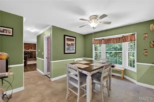 5311 Hamlin Ct, Mehlville, MO 63128 - Photo 6