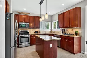 8046 Knights Crossing Dr, O'Fallon, MO 63368 - Photo 20