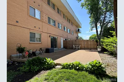 8631 Old Bonhomme Road #1E, Saint Louis, MO 63132 - Photo 2