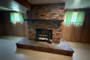 9732 Gloucester Dr, Saint Louis, MO 63137 - Photo 18