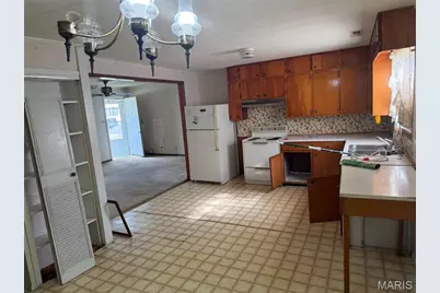 2032 Tennesee Ave, Poplar Bluff, MO 63901 - Photo 8