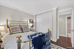 8030 Pershing Ave, Saint Louis, MO 63105 - Photo 20