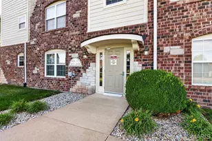 2021 Piedmont Cir, Saint Peters, MO 63304 - Photo 2