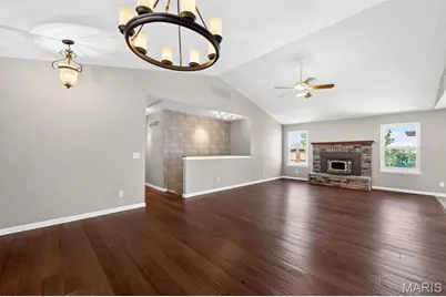 3391 Carriage Crossing, Saint Charles, MO 63301 - Photo 8