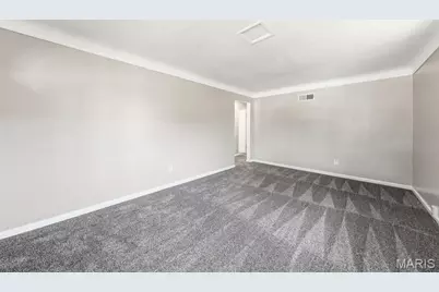 1226 Watts Avenue, University City, MO 63130 - Photo 8