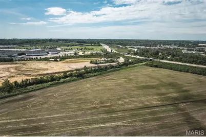 13325 Missouri Bottom Rd, Bridgeton, MO 63044 - Photo 2