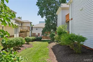 8869 Flamingo Ct, Saint Louis, MO 63144 - Photo 14