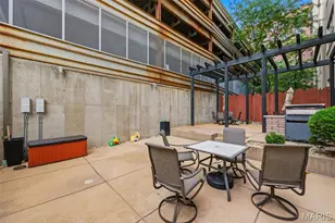 1511 Locust St, Saint Louis, MO 63103 - Photo 22