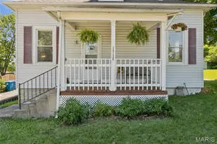 10130 Baptist Church Rd, Saint Louis, MO 63123 - Photo 4