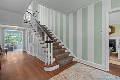 5 Ridgewood Street, Ladue, MO 63124 - Photo 10