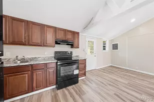 1921 Burns Ave, Saint Louis, MO 63114 - Photo 2