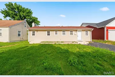 1921 Burns Avenue, Saint Louis, MO 63114 - Photo 1