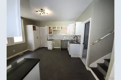 4615 Newport Avenue, Saint Louis, MO 63116 - Photo 10