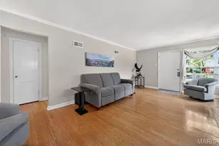 570 Southbrook Dr, Saint Louis, MO 63122 - Photo 10