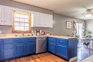 30 Satellite Dr, Hannibal, MO 63401 - Photo 8