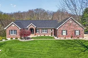 3 Kilimanjaro Ct, O'Fallon, MO 63366 - Photo 2