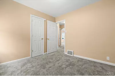 7266 Mackenzie Road, Saint Louis, MO 63123 - Photo 38