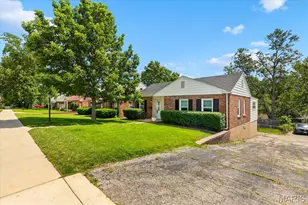 7266 MacKenzie Rd, Saint Louis, MO 63123 - Photo 2