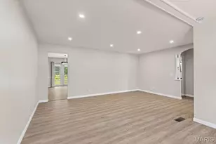 11790 New Halls Ferry Road, Florissant, MO 63033 - Photo 10