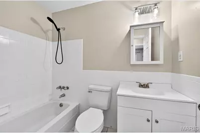 2240 Larbrook Drive, Florissant, MO 63031 - Photo 24