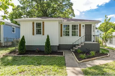 608 N 4th Street, De Soto, MO 63020 - Photo 2