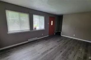 8720 Marcella Ave, Bel-Ridge, MO 63121 - Photo 2