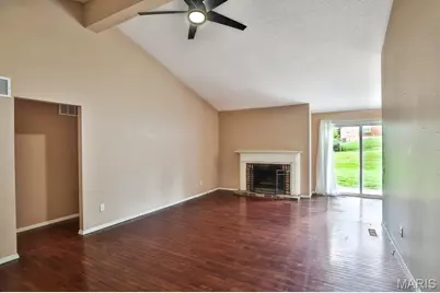 11858 Villa Dorado Drive, Saint Louis, MO 63146 - Photo 10