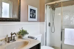 11858 Villa Dorado Dr, Saint Louis, MO 63146 - Photo 22