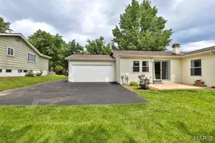 11858 Villa Dorado Dr, Saint Louis, MO 63146 - Photo 34
