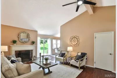 11858 Villa Dorado Drive, Saint Louis, MO 63146 - Photo 8