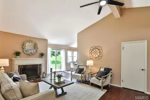 11858 Villa Dorado Dr, Saint Louis, MO 63146 - Photo 8