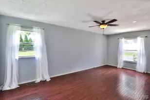 11858 Villa Dorado Dr, Saint Louis, MO 63146 - Photo 18