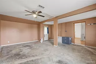 805 Brooksher Dr, Elsberry, MO 63343 - Photo 18