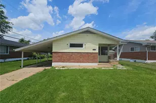 2207 Hollis Dr, Saint Louis, MO 63136 - Photo 1