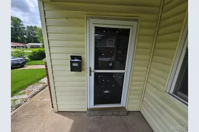 2207 Hollis Drive, Saint Louis, MO 63136 - Photo 4
