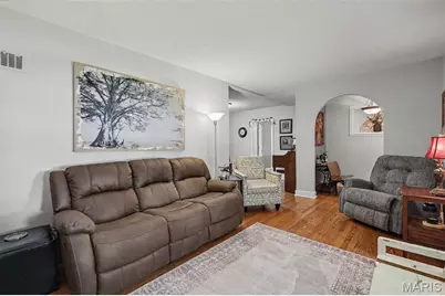 206 N Castello Street, Florissant, MO 63031 - Photo 10