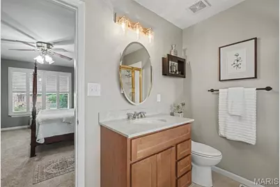 206 N Castello Street, Florissant, MO 63031 - Photo 18