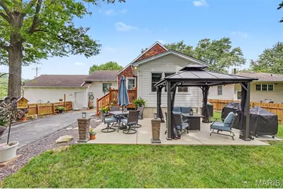 206 N Castello Street, Florissant, MO 63031 - Photo 34