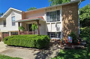 11561 Patty Ann Dr, Unincorporated, MO 63146 - Photo 2