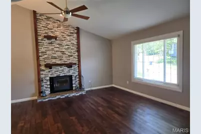 11561 Patty Ann Drive, Unincorporated, MO 63146 - Photo 4
