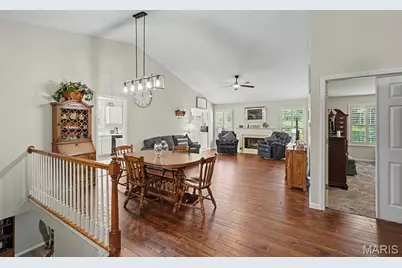 2417 S Lakeridge Court #14, Lake Saint Louis, MO 63367 - Photo 4