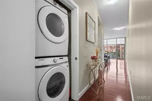 9 N Euclid Ave, Saint Louis, MO 63108 - Photo 22