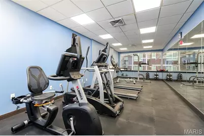 9 N Euclid Avenue #610, Saint Louis, MO 63108 - Photo 32