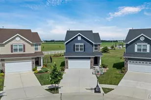130 Baycrest Ct, Saint Charles, MO 63301 - Photo 1